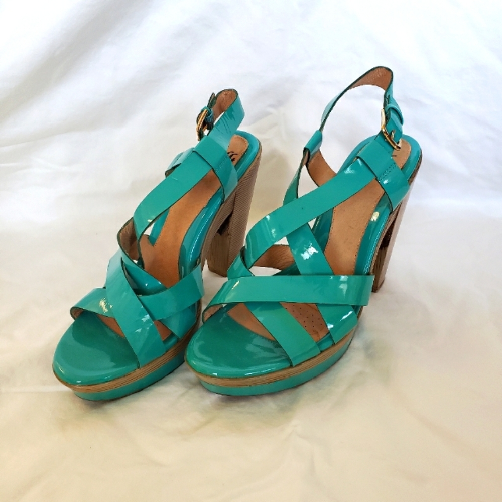 Söfft Teal Platform Heels